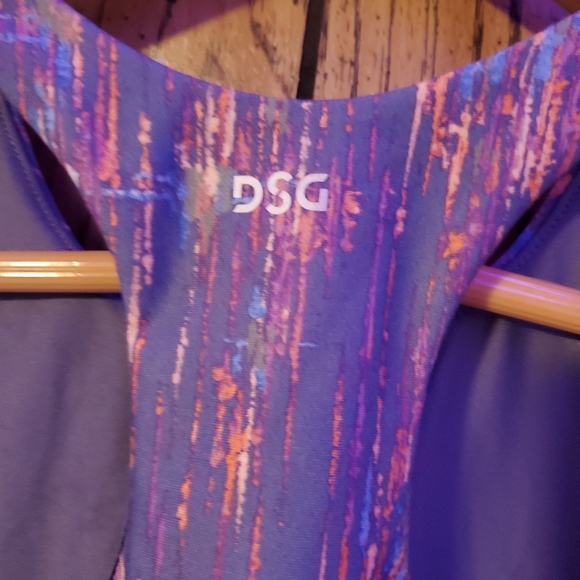 DSG Longline Seamless Active Cropped Tank - Medium - Picture 4 of 4